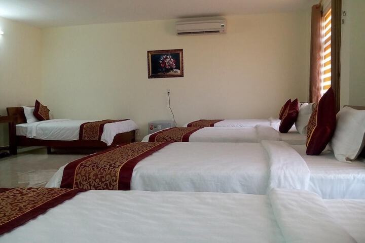 Room 14 of 41