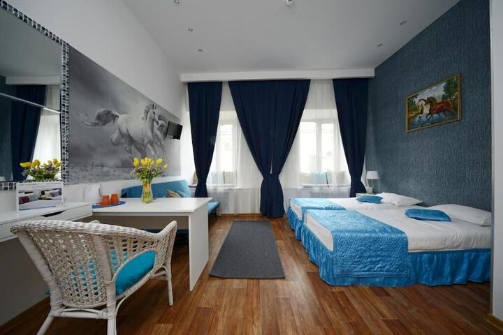 Room 25 of 69
