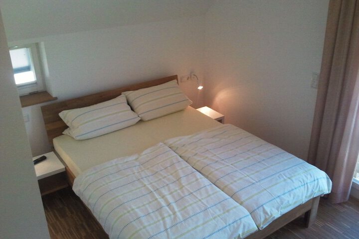 Room 5 of 29