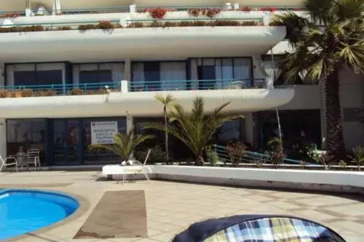 Pool 8 of 16