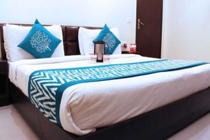 Oyo Rooms Near Cygnus Bensups