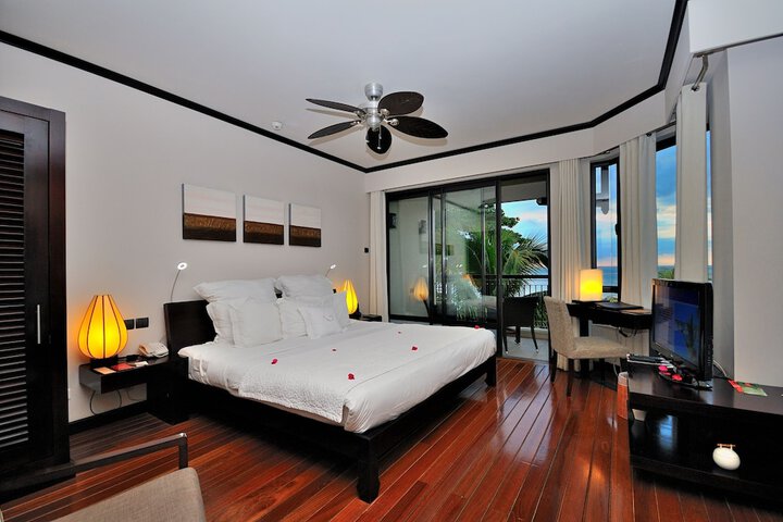 Room 10 of 89