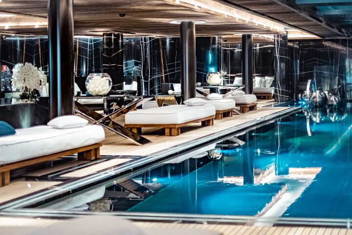 Pool 72 of 243