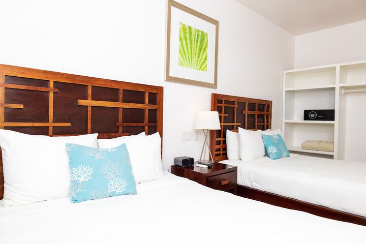 Room 9 of 44