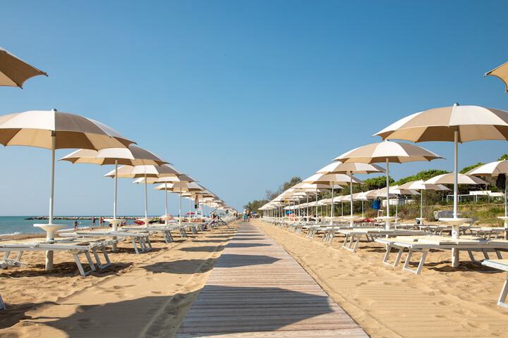 Beach 208 of 227