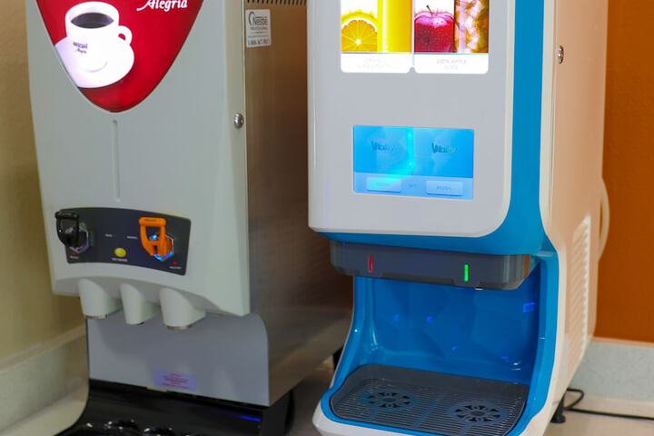 Breakfast/Coffee Service 11 of 34