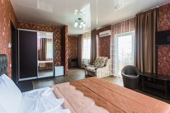 Room 48 of 60