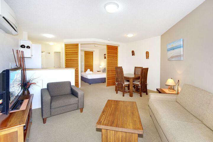 Room 15 of 38