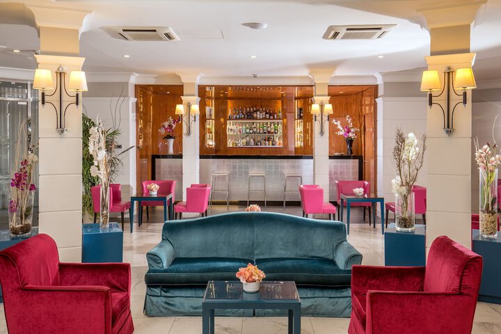 Hotel Lobby