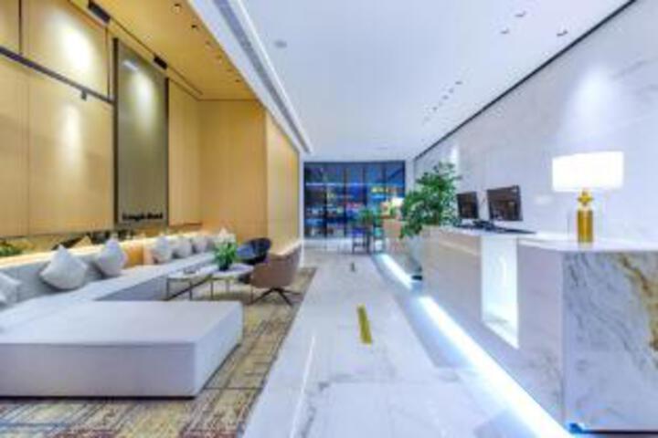 Rhonda International Collection Hotel (Zhongshan Henglan Commercial Center Store)