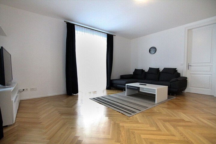 Room 15 of 27