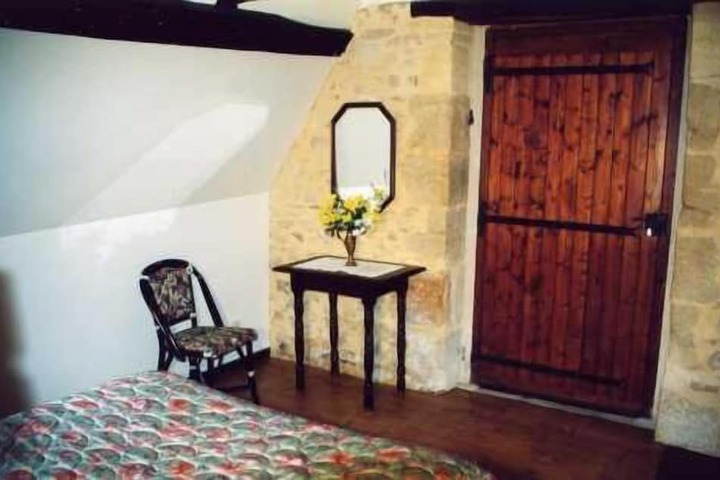 Room 5 of 36