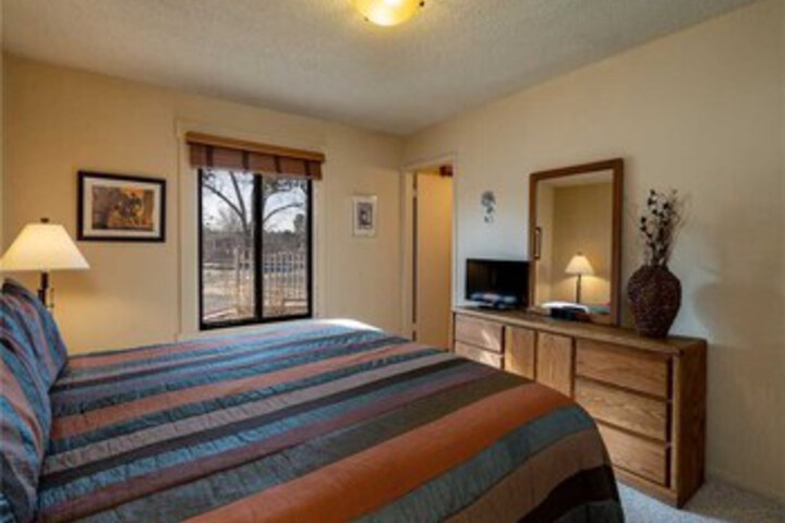 Room 34 of 35