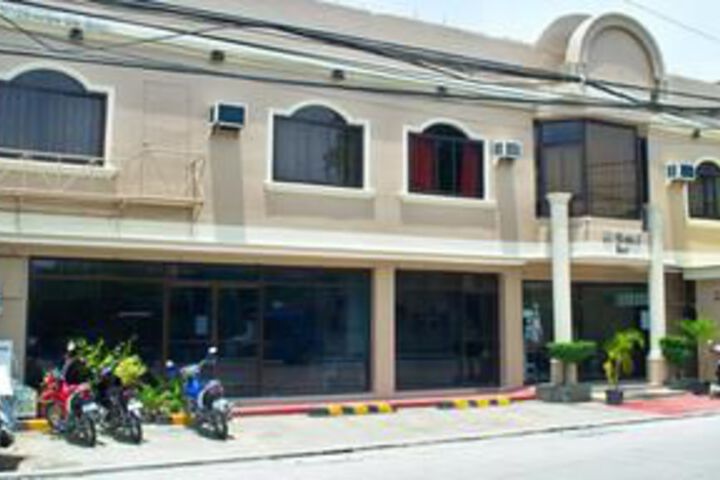 Hotel 4 of 12