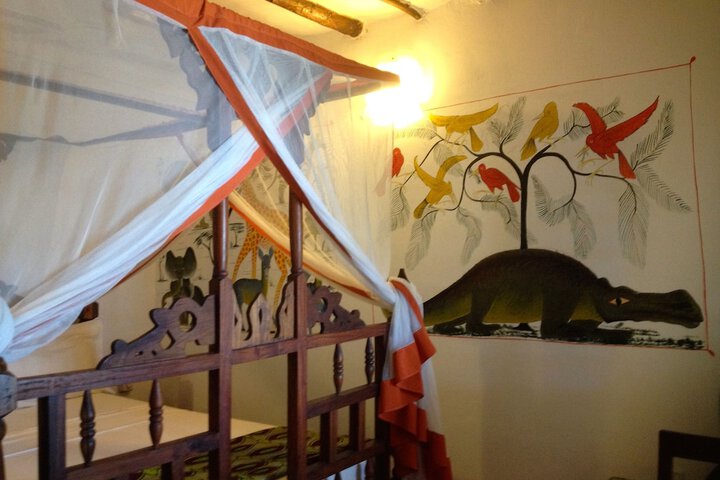 Room 3 of 65