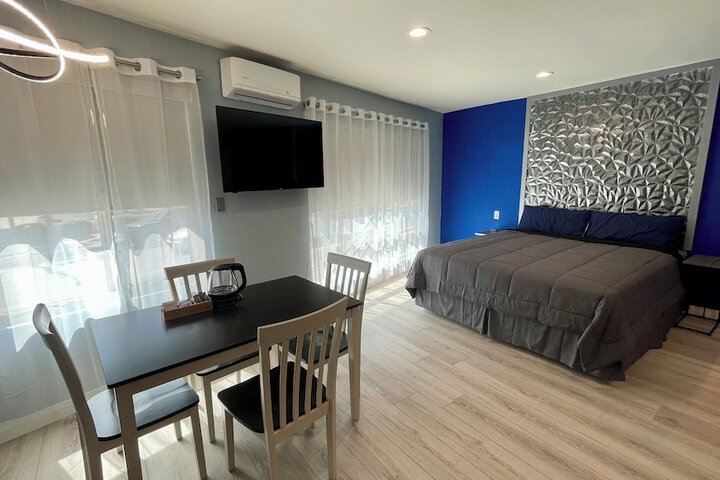 Room 14 of 89