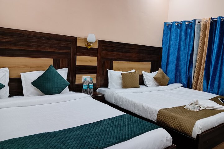 Room 5 of 34