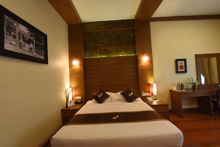 Room 9 of 55