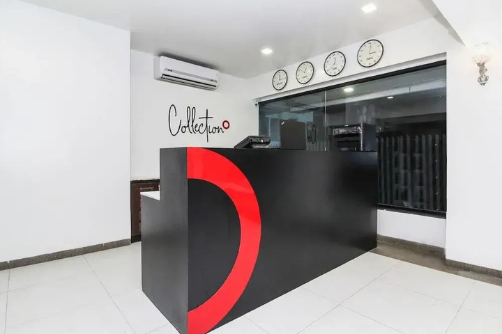 OYO 11089 Hotel Deccan 8