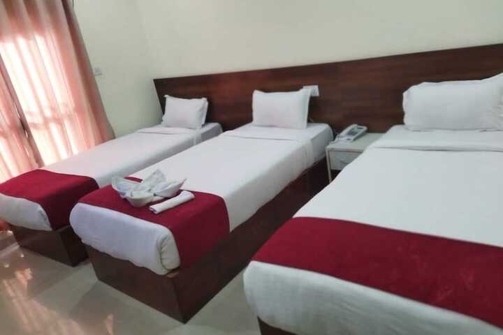 Room 6 of 27