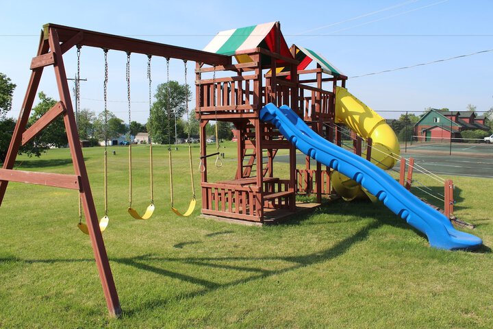 Childrens Activities 79 of 105