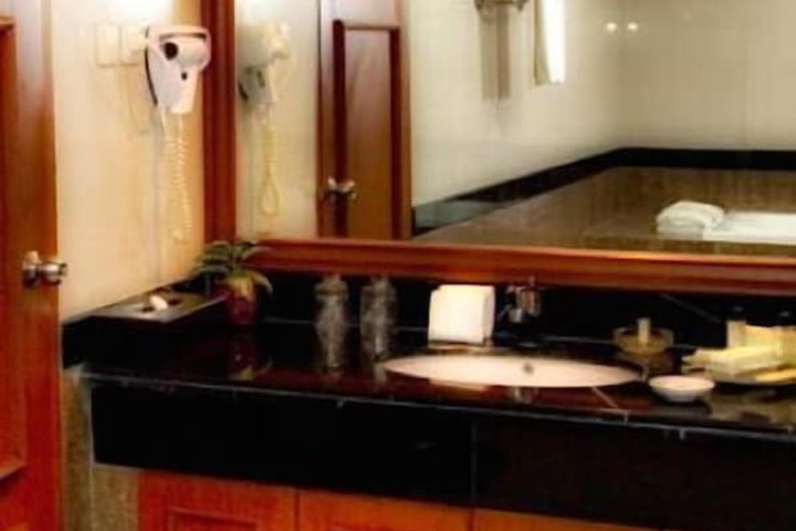 Bathroom Interior Photo