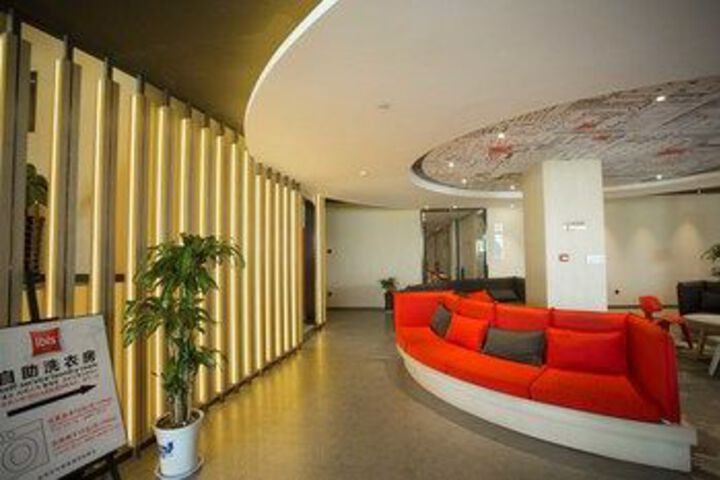 Hotel Interior 58 of 79