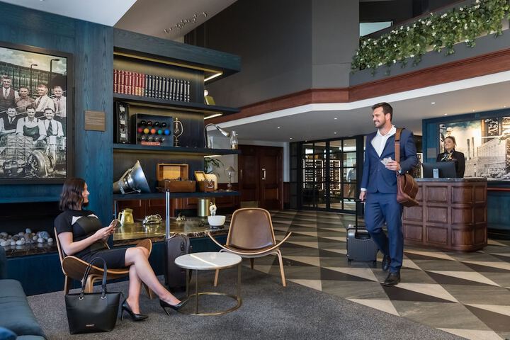Guest Lobby