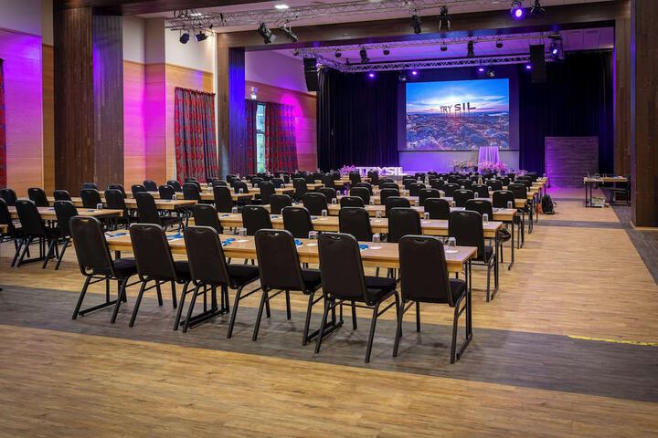Meeting 208 of 247