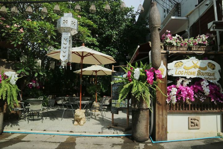 Hotel 92 of 100