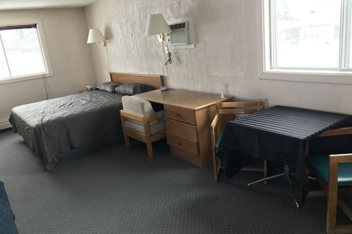 Room 53 of 72