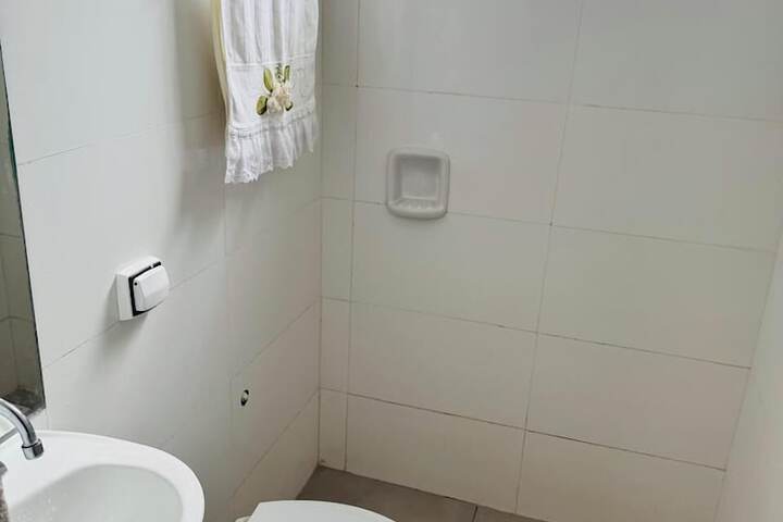 Room 53 of 75