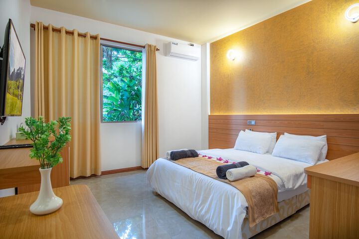 Room 13 of 119