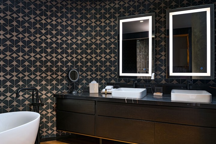 Room 20 of 62