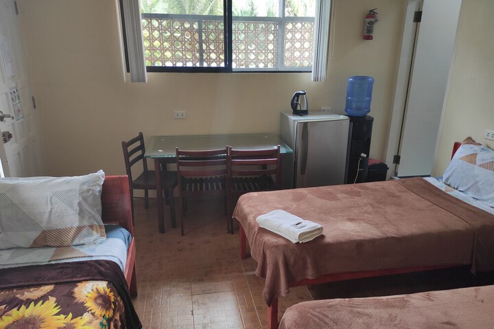 Room 25 of 126
