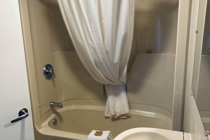 Room 15 of 20