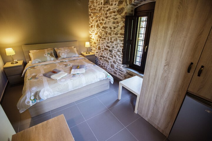 Room 8 of 39