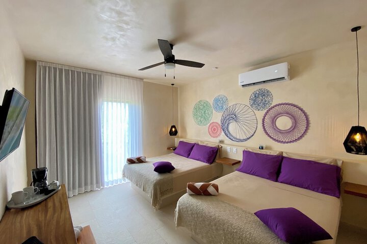 Room 32 of 321