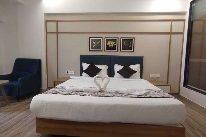 Room 7 of 20