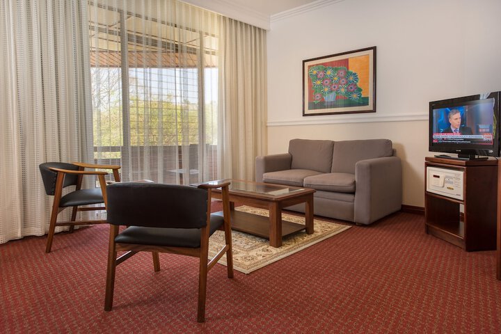 Room 11 of 67