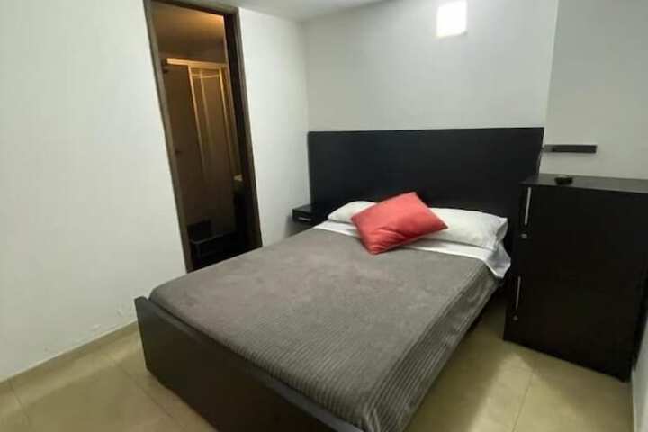 Room 21 of 47