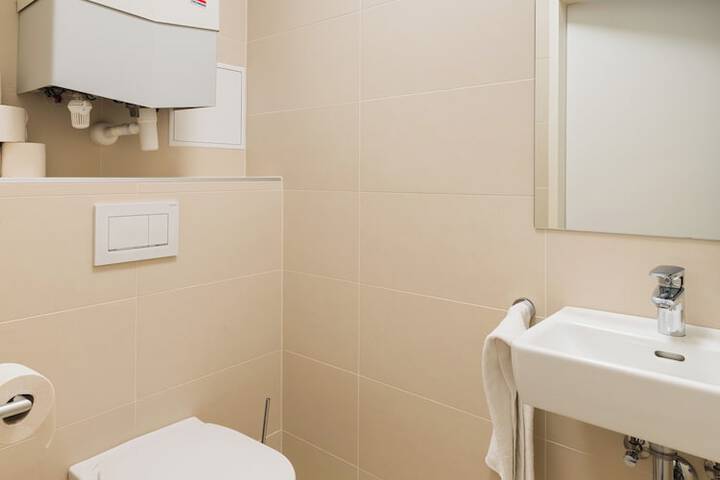 Room 116 of 145