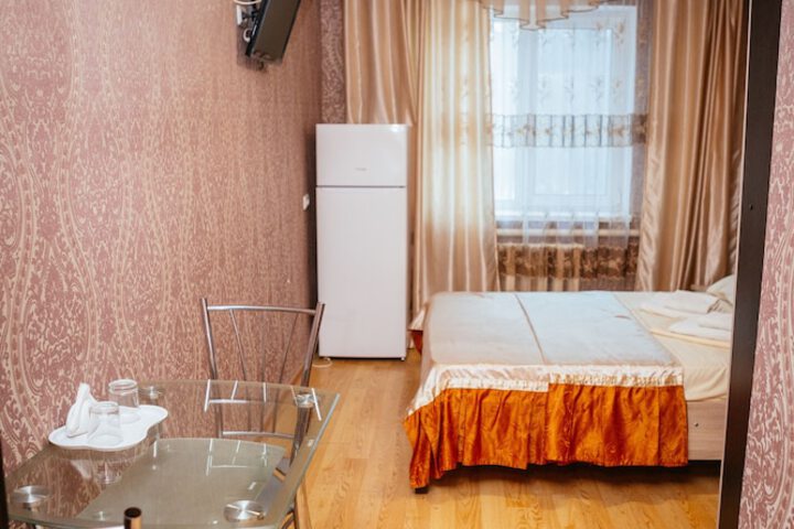 Room 16 of 40