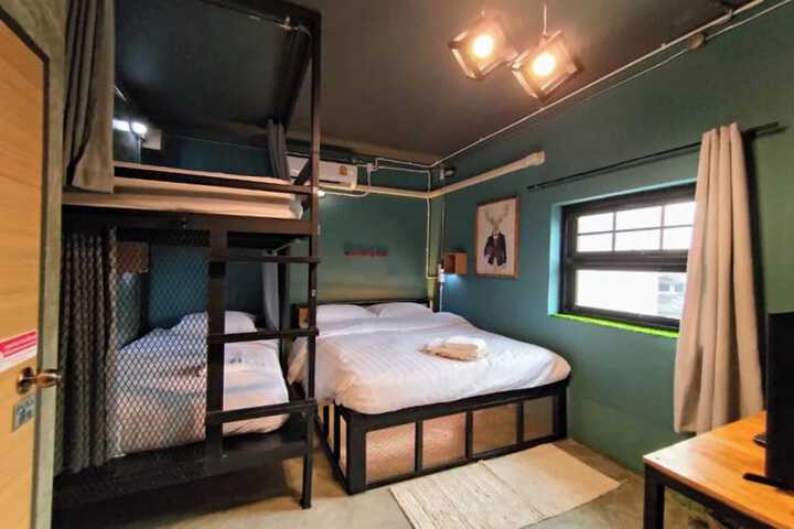 Room 14 of 67