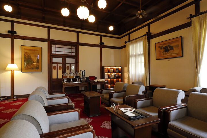 Hotel Interior 6 of 117