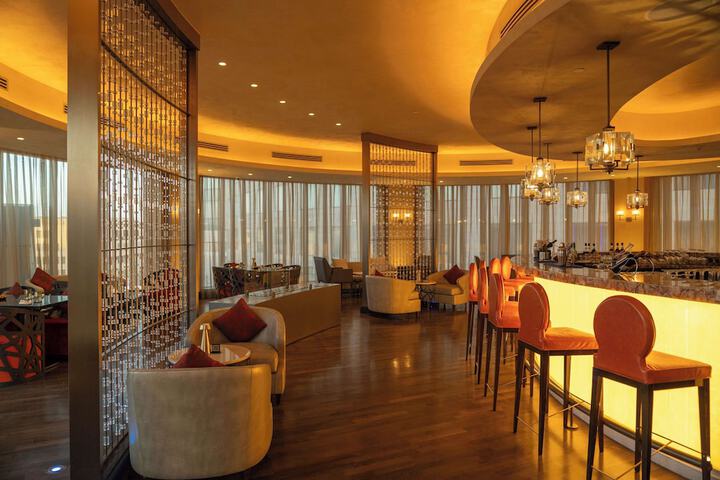 Lounge 172 of 231