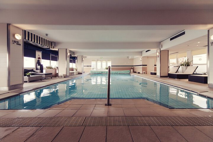 Pool 38 of 48