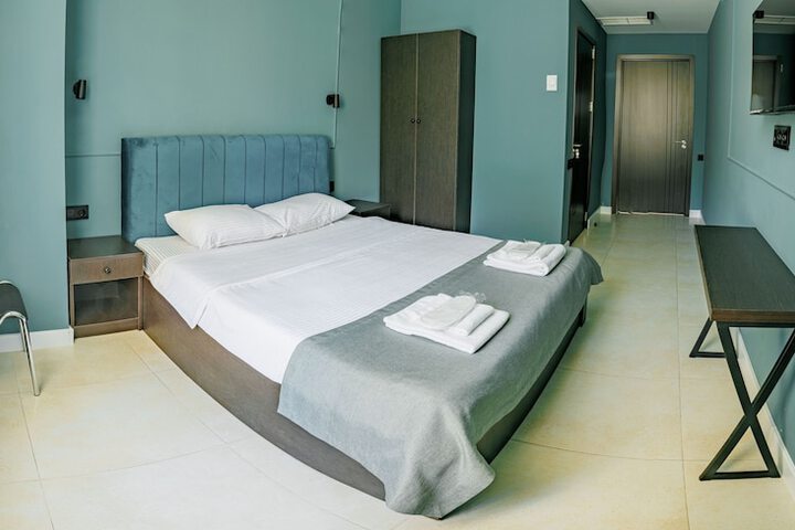 Room 13 of 55