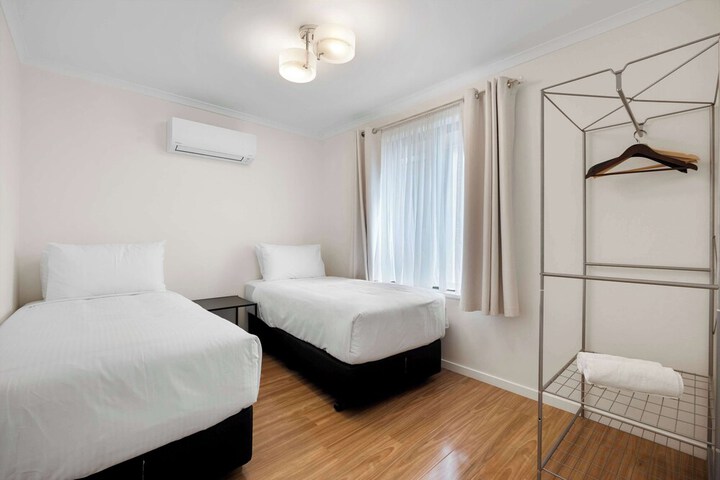 Room 34 of 68