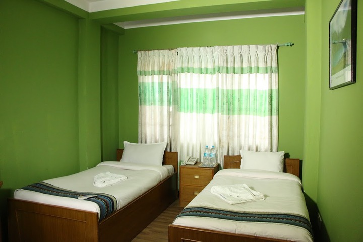 HOTEL AUGUST MOUNTAIN